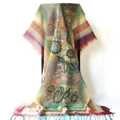 Women's Fashion Personality And Creativity Embroidered Scarf - Image 3